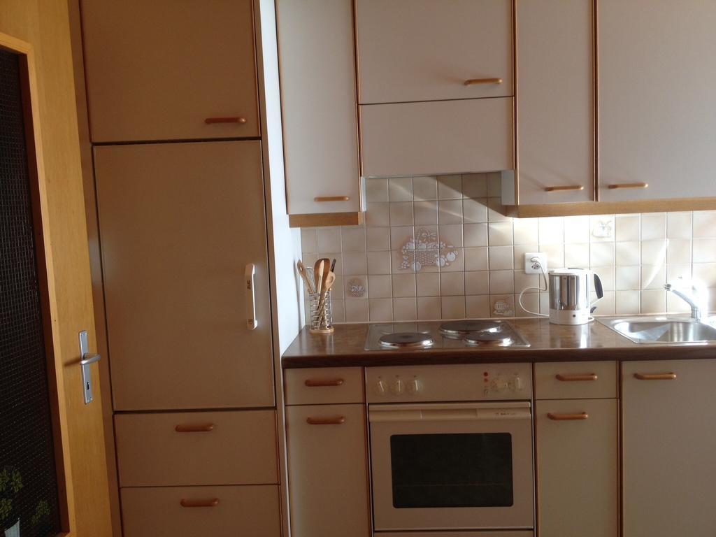 Staldenried Ferienwohnung Room photo